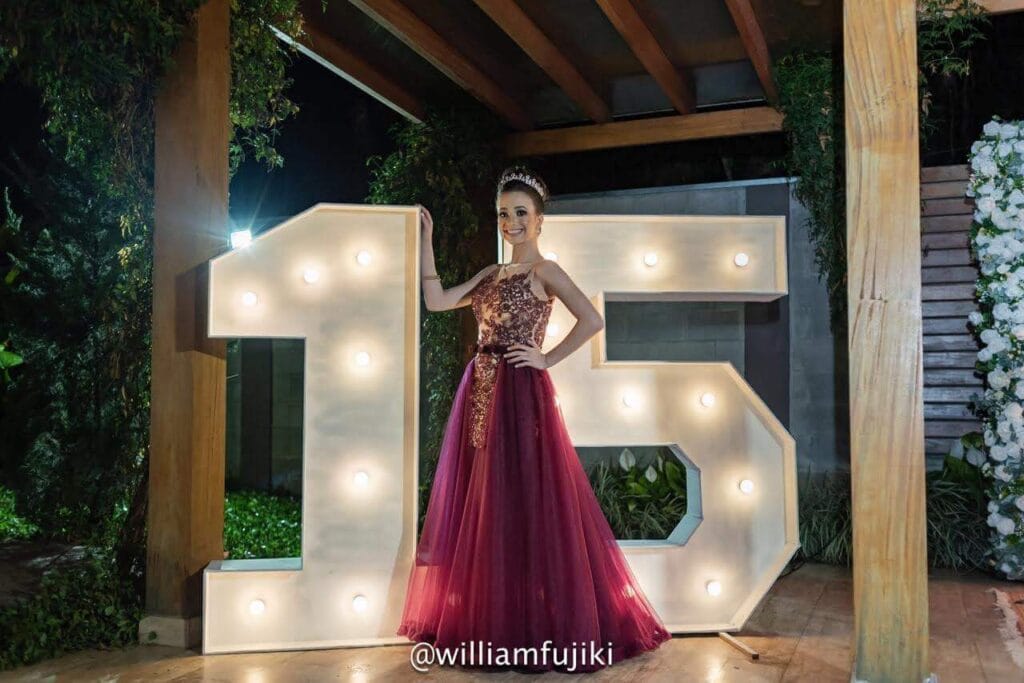 Maquiagem para Debutante em Vila Olga - SP